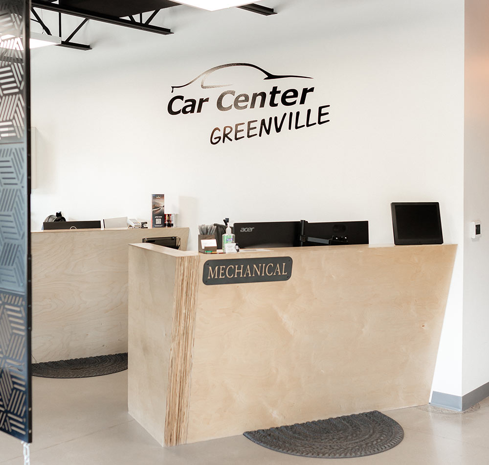 Greenville body shop front desk for mechanical repairs 